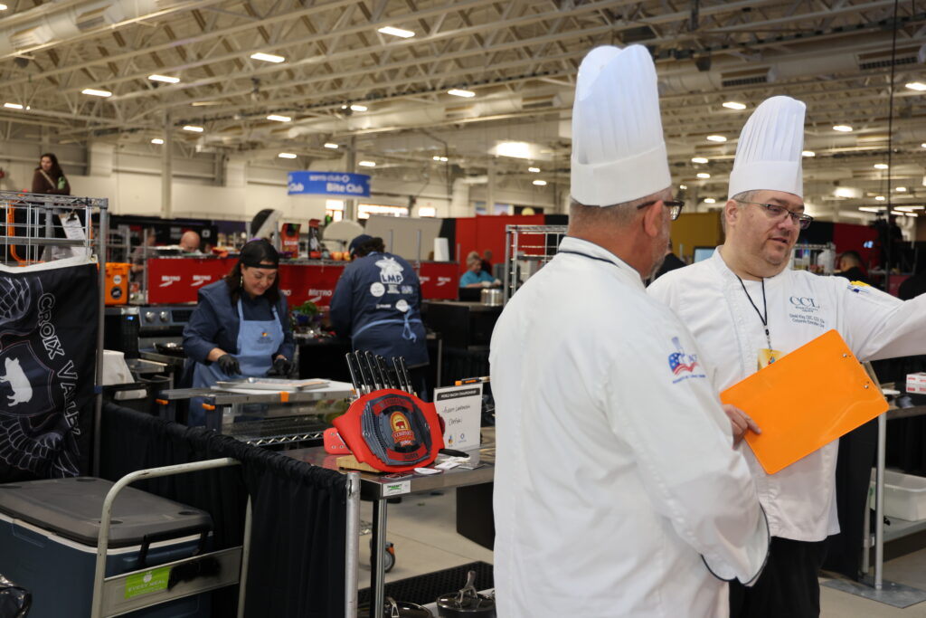 Judges at World Food Championship Analyzing Chefski's Preparation Style
